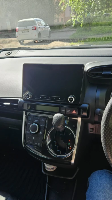 Автомагнитола RedPower 850 PRO 8/256 Гб 10 дюймов с крутилками (без рамки и проводки)