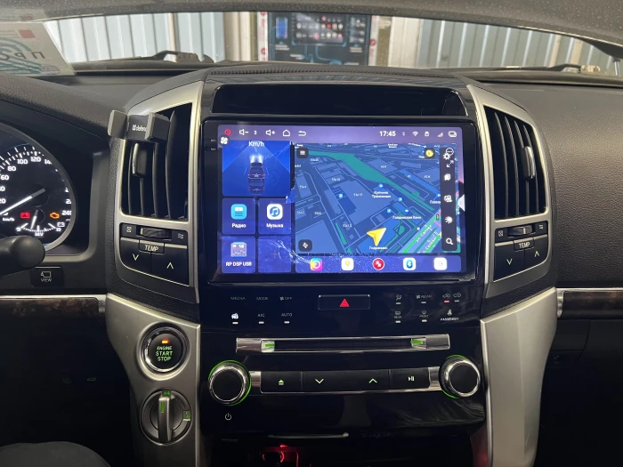 Автомагнитола RedPower 85204PRO для Toyota Land Cruiser 200 11-поколение (2013-2015) с климат-контролем на магнитоле